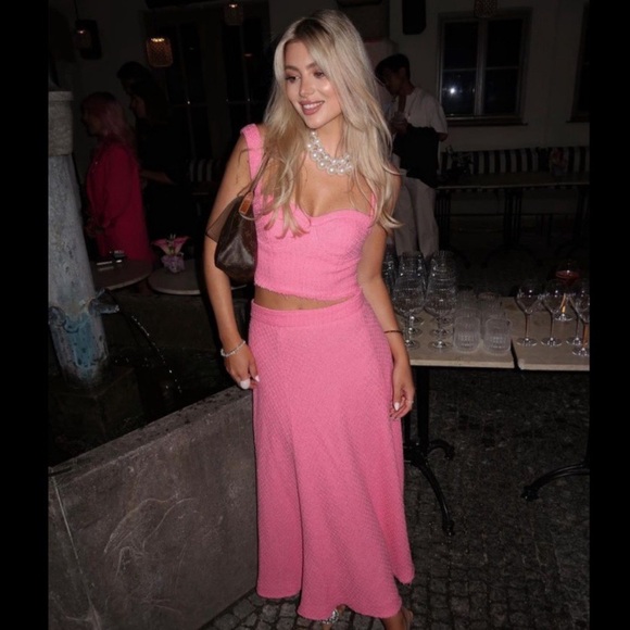 🌸 ZARA PINK TWEED HIGH WAIST ASYMMETRICAL MAXI SKIRT! - Picture 4 of 16